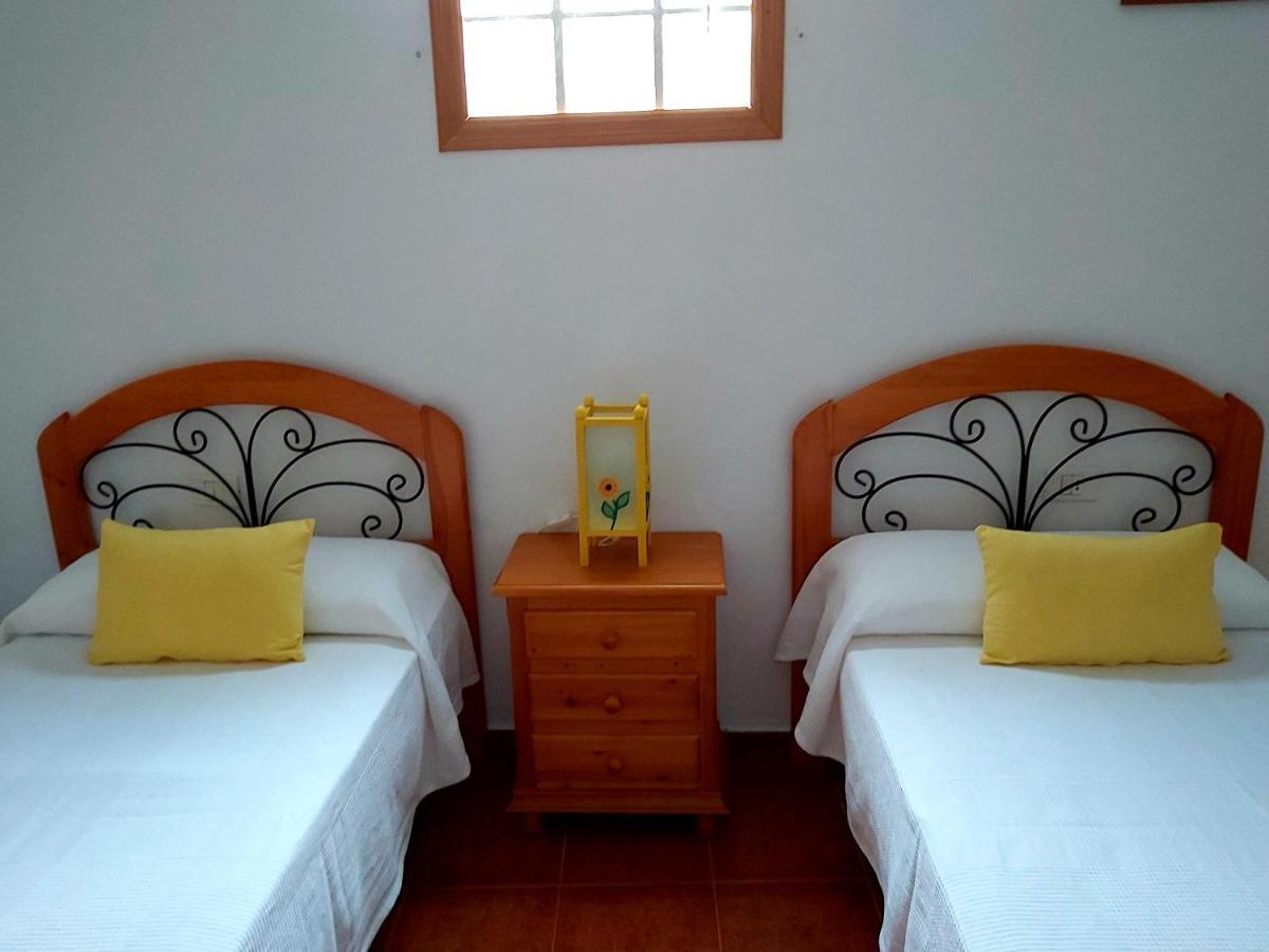 Alojera Vv - Casa Clary -Finca Medina מראה חיצוני תמונה